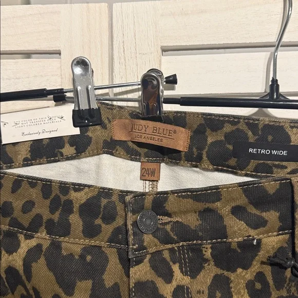 Judy Blue NWT Hear Me Roar Wide-Leg High Waist Denim Pants. 24W - Picture 2 of 7